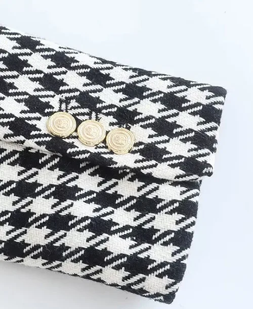 Blazer feminino xadrez preto e branco - imagem 5