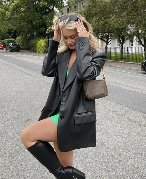 Blazer feminino de couro sintético - imagem 3