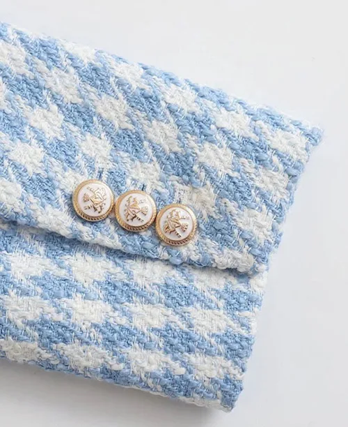 Blazer de tweed xadrez azul e branco - imagem 7