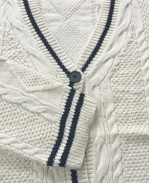 Cardigan feminino de tricot grosso bege - imagem 4