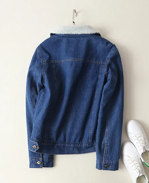 Jaqueta jeans feminina forrada com lã