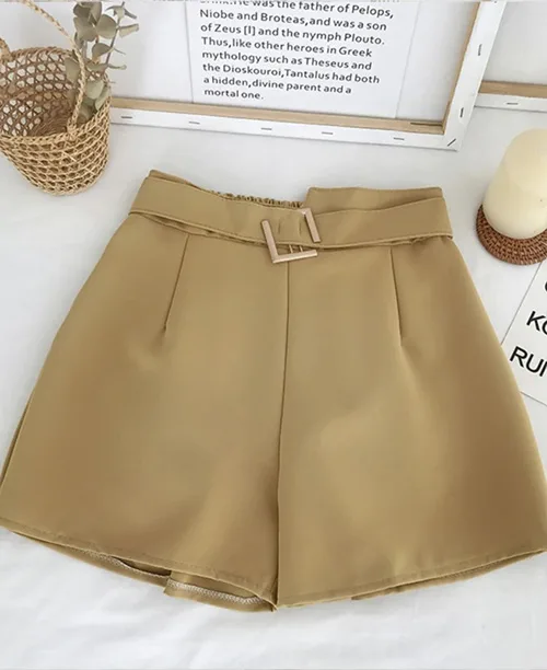 Shorts feminino social alfaiataria com cinto - imagem 7