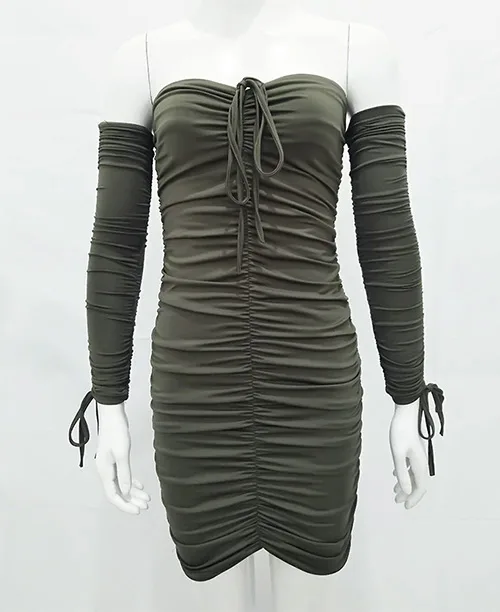 Vestido curto ombro a ombro manga longa - imagem 10