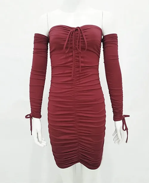 Vestido curto ombro a ombro manga longa - imagem 12