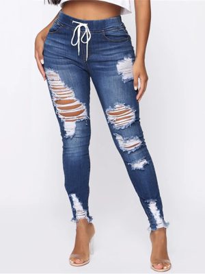 Calça jeans feminina destroyed