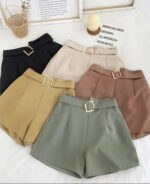 Shorts feminino social alfaiataria com cinto