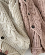 Cardigan feminino de tricot grosso