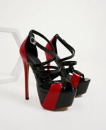 Peep Toe vermelho e preto salto fino